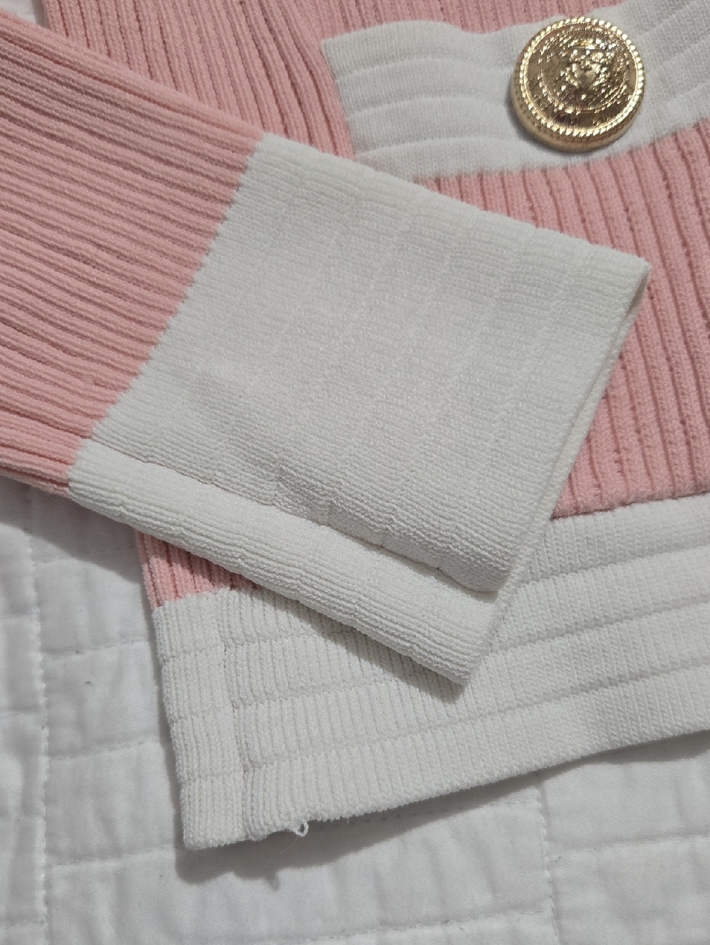 Balmain Pink Knit Cardigan with White Trim and Gold Buttons - Picture 9 of 11
